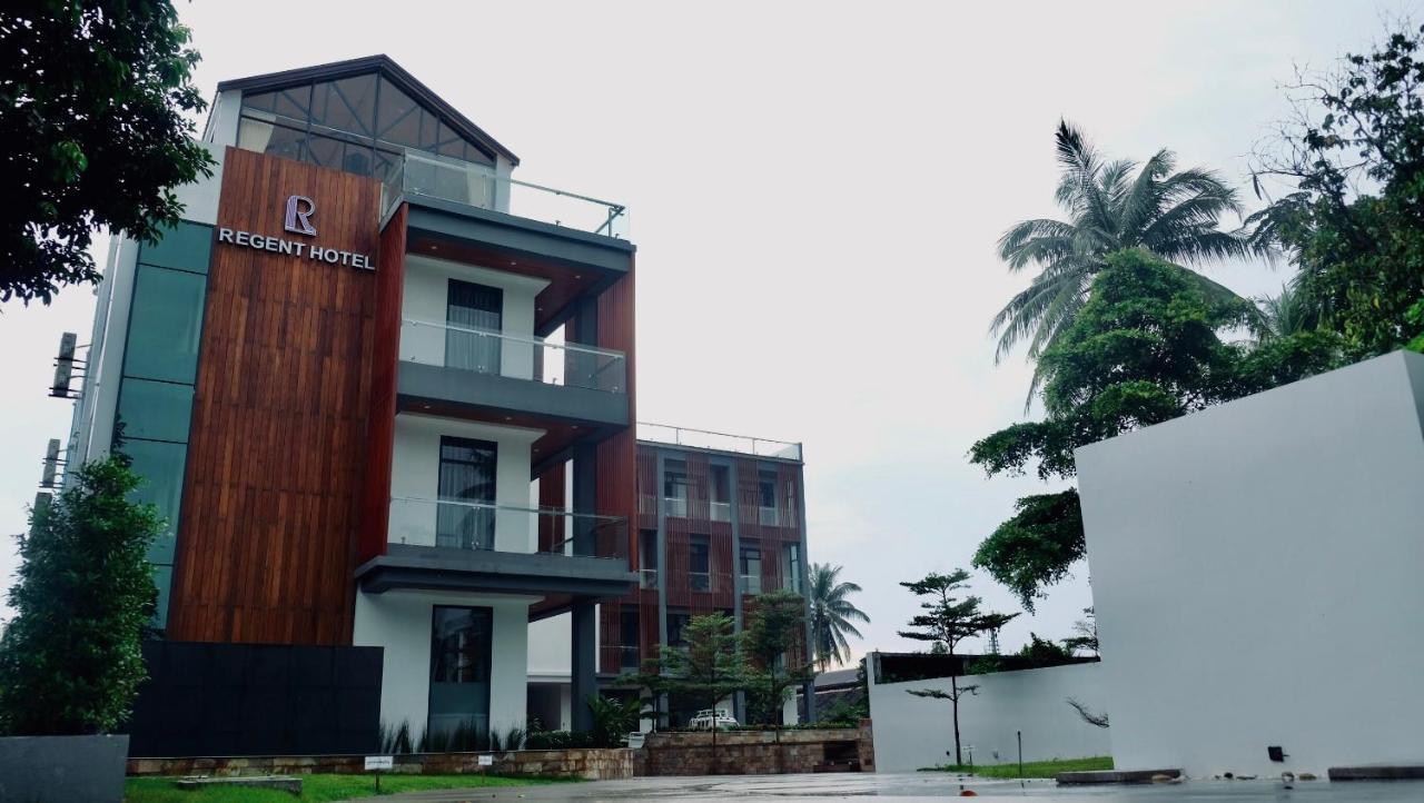 Regent Hotel Myeik Luaran gambar