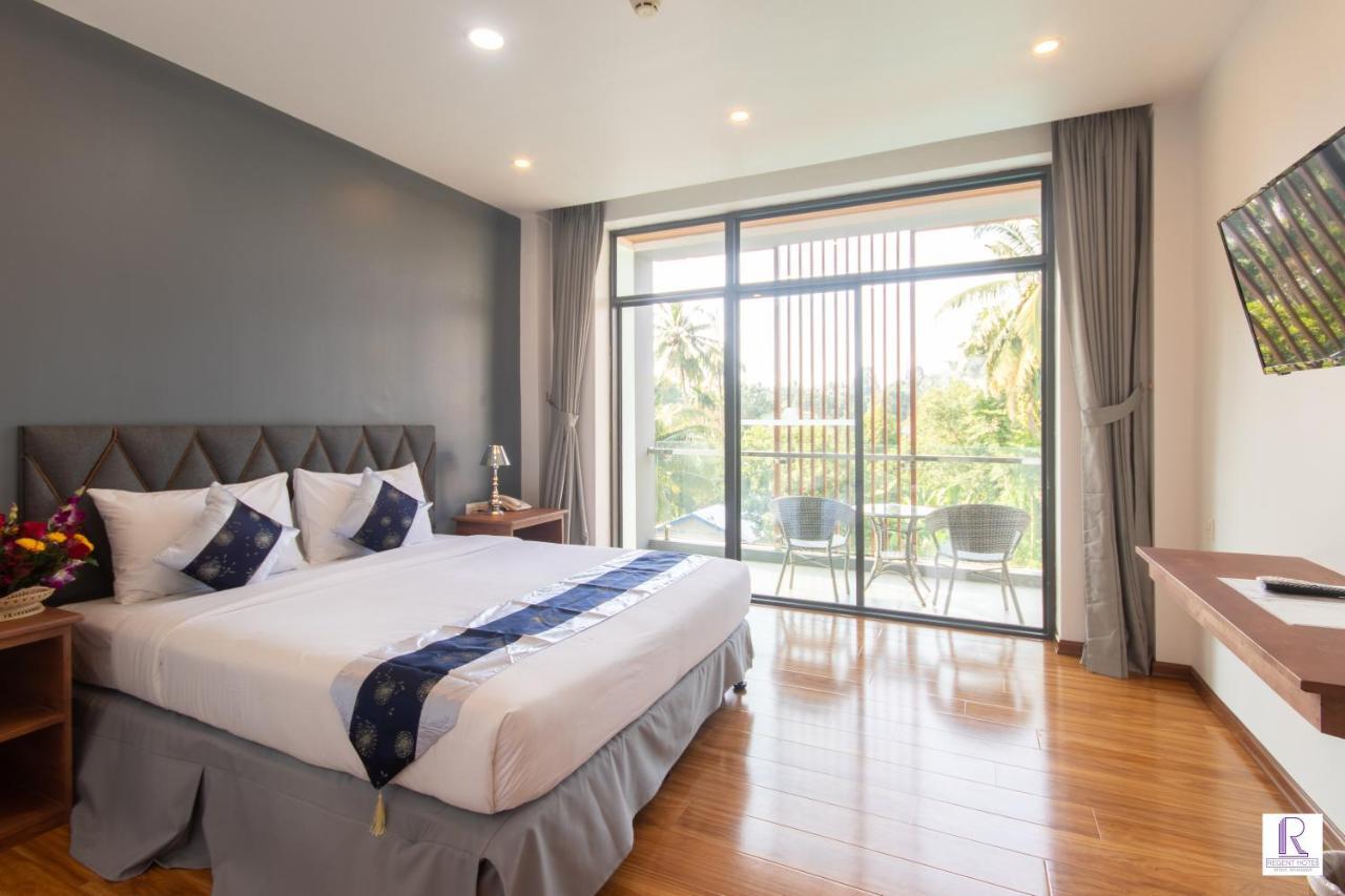 Regent Hotel Myeik Luaran gambar